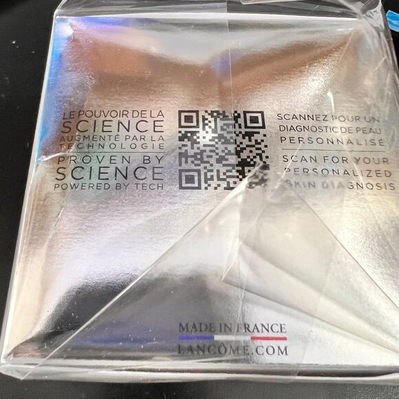 Renergie Lift Multi-Action Lifting Night Cream  Lancôme - Picture 2 of 7